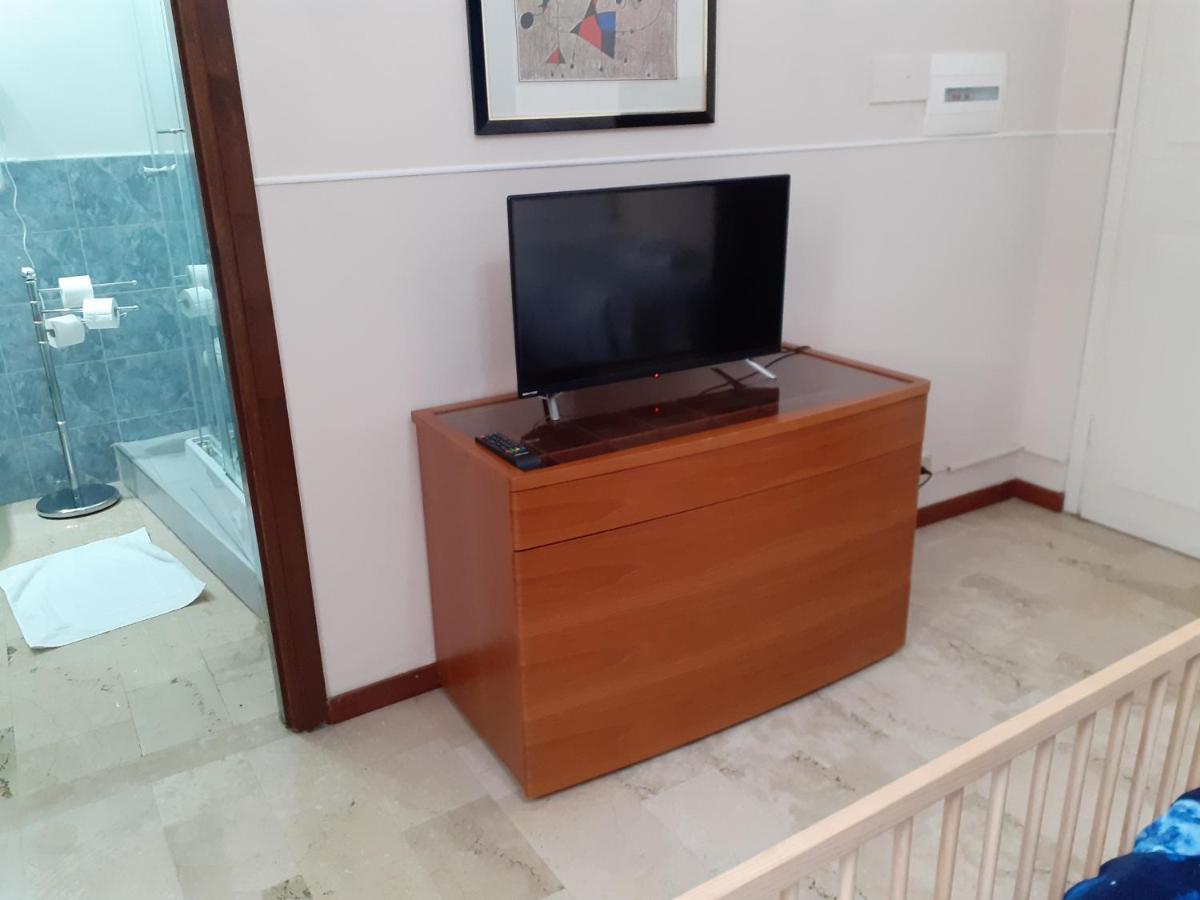 Gira Guest House Como Exterior foto